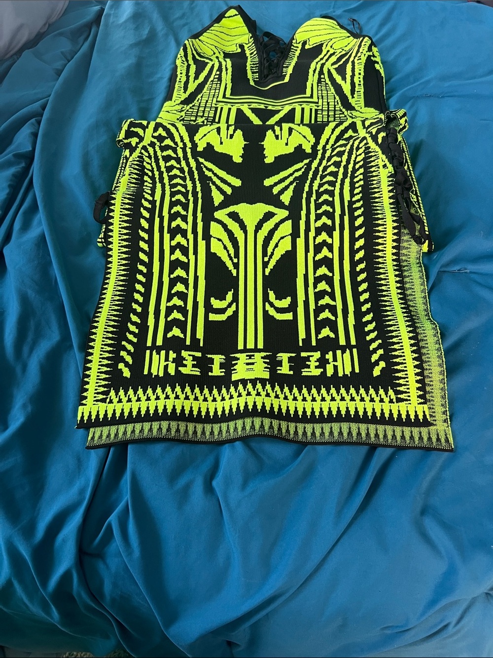 Neon Yellow & Black Geometric Bodycon Bandage Dress Large - Picture 13 of 13